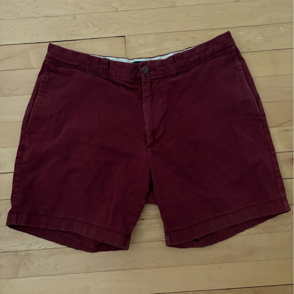 Jcrew Sutton style men’s shorts - size 34